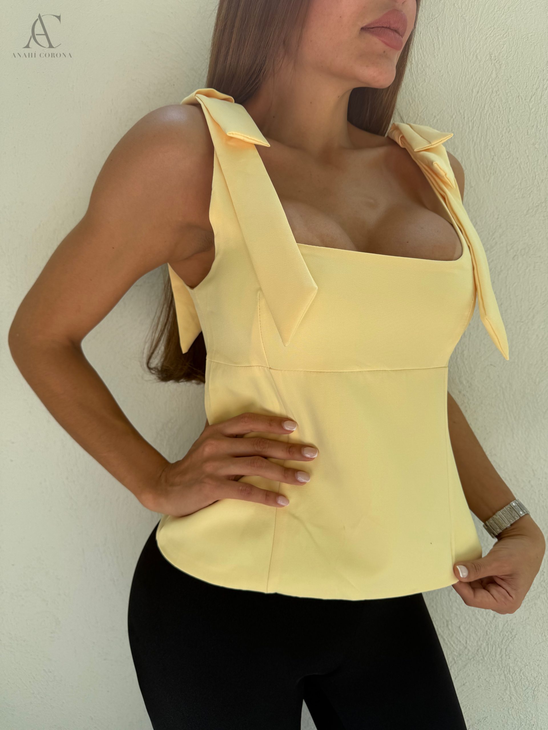 Blusa "Nala" amarilla